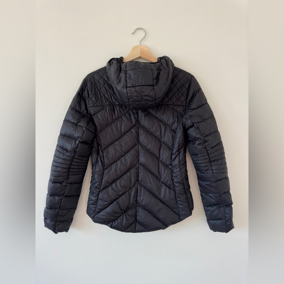 🖤SOLD🖤 BCBGeneration Ultra Lightweight Packable Puffer Jacket - Picture 5 of 8